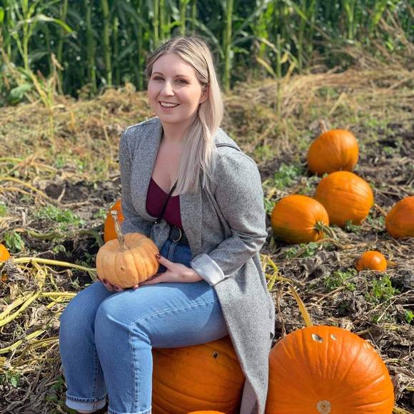 Meet your Posher, Kaitlynn - Picture 1 of 1